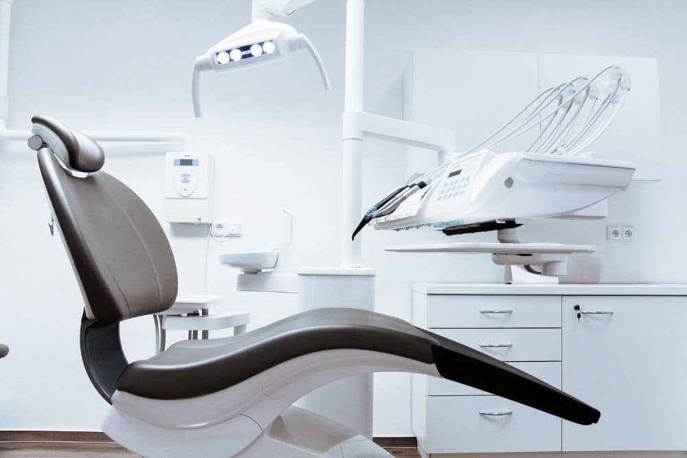 Moderne Zahnarztpraxis in Kiel: Bioästhetische Zahnheilkunde und Ganzheitliches Behandlungskonzept